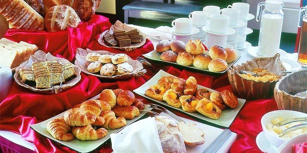 Tati Hotel Луґо Екстер'єр фото